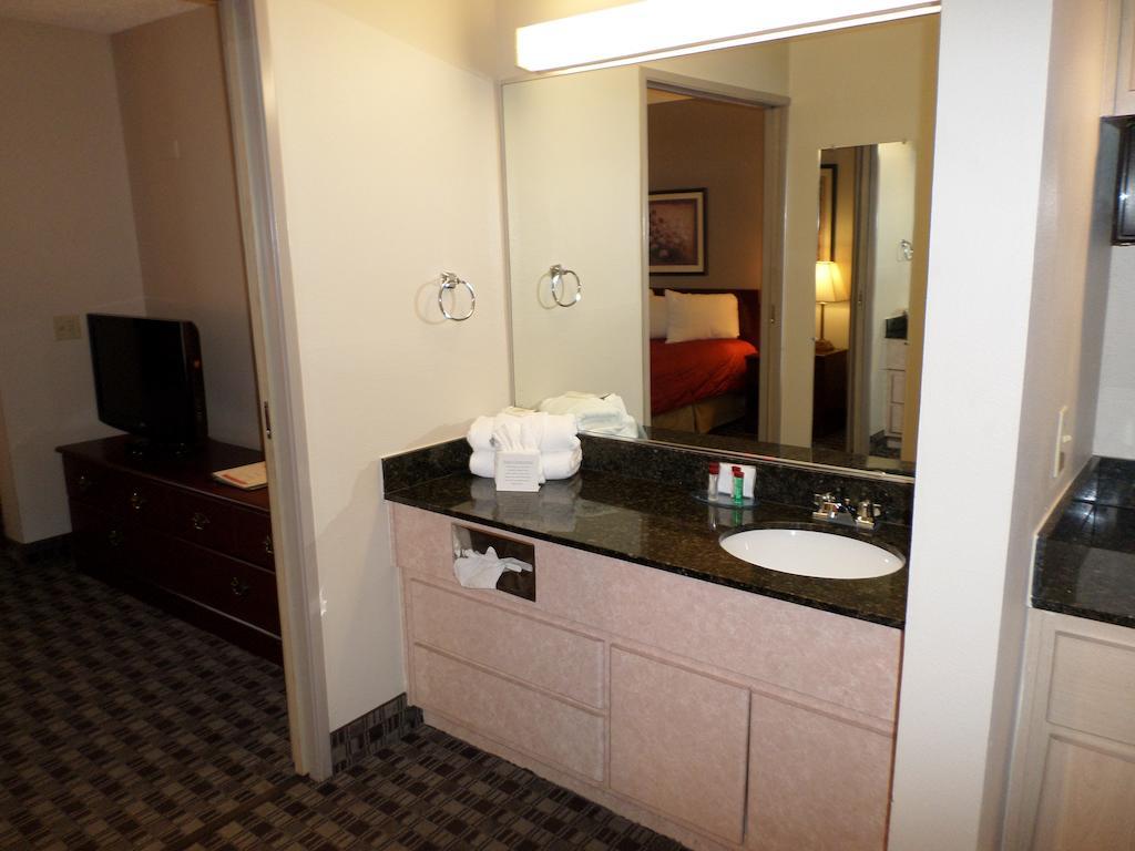 Wingate By Wyndham Canton-Hall Of Fame Habitación foto